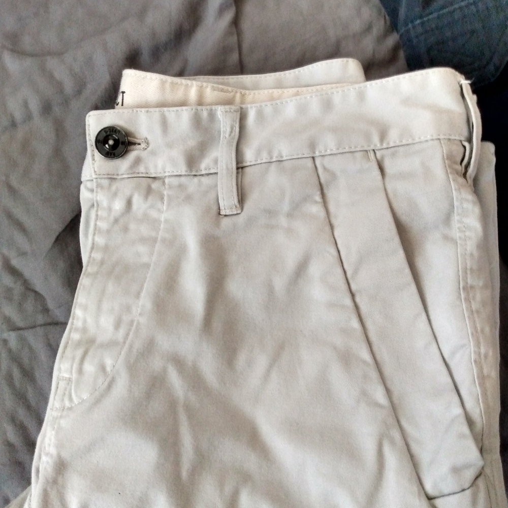 G star white chinos